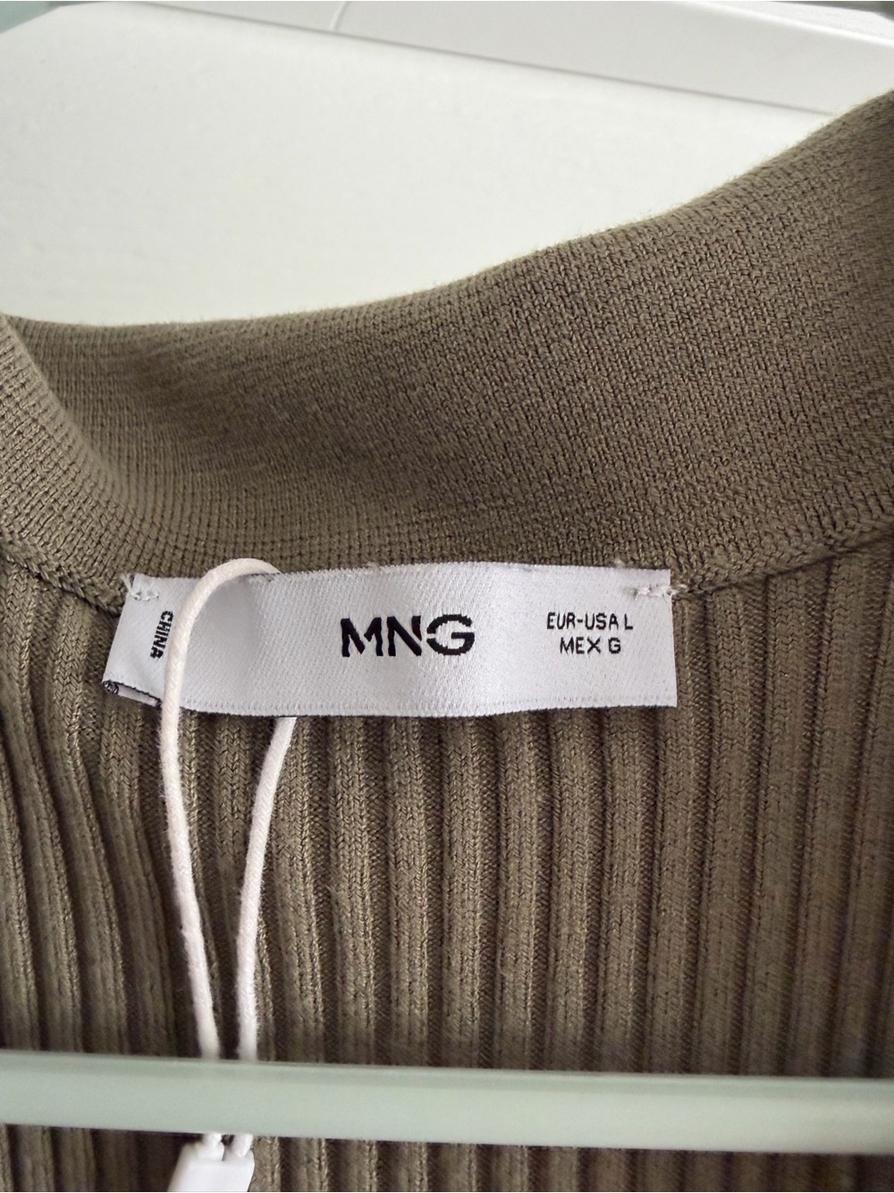 Mango Olive Ribbed Collared Button-Front Tank - Picture 3 of 6